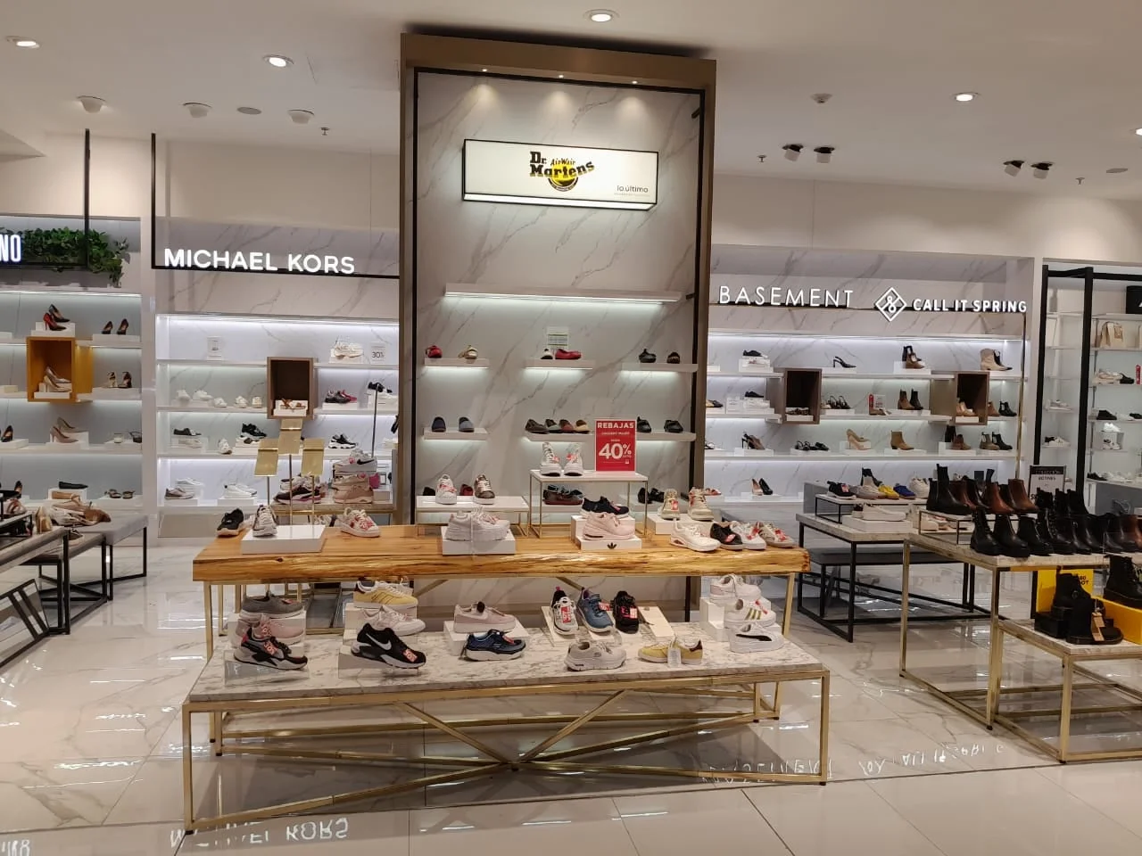Falabella Colina — Footwear