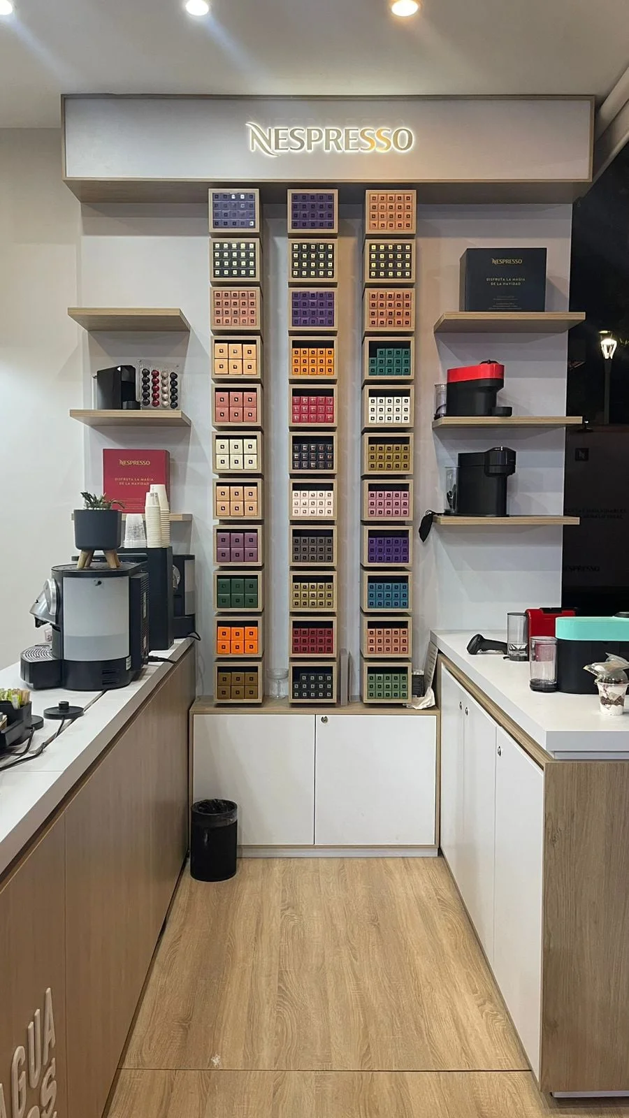 Stand Nespresso × Al Agua Patos